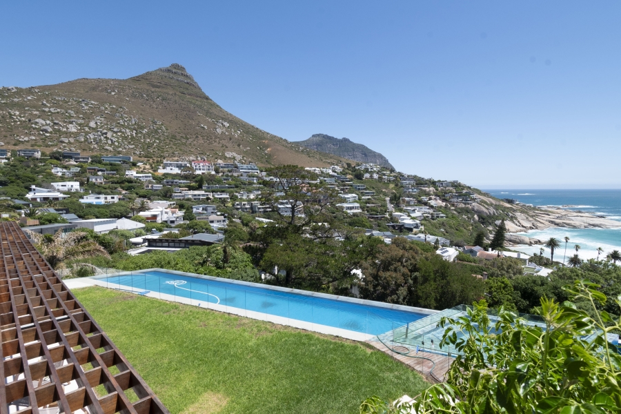 6 Bedroom Property for Sale in Llandudno Western Cape